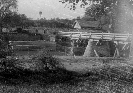 Fanikovyy bridge building