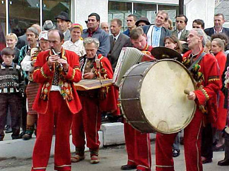 Фотографії XI Гуцульського міжнародного фестивалю