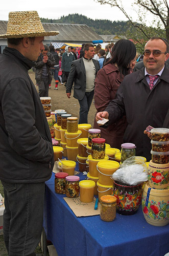 Мед різних сортів