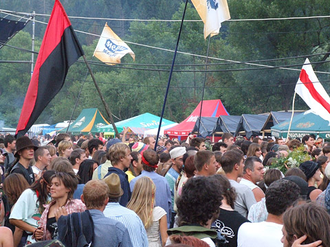 Фотографії міжнародного фестивалю етнічної музики та лендарту «Шешори–2006»