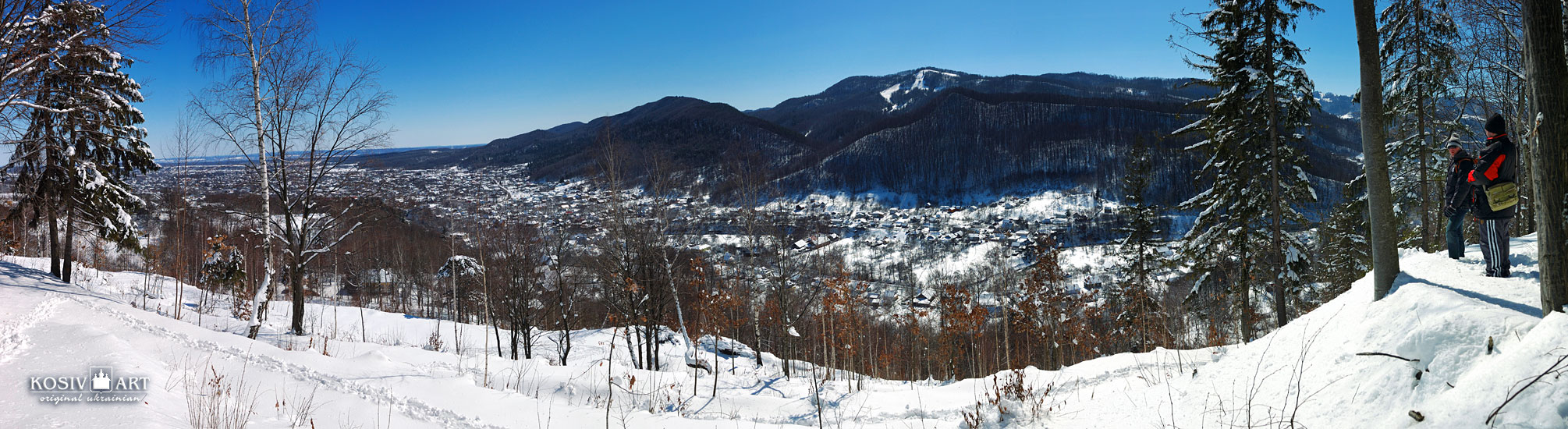 Вигляд на Косів з гори Сопка в кінці березня