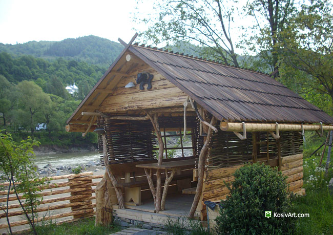 Альтанка біля Черемошу
